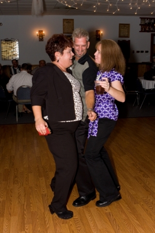 Ok, now back to the dancing...Katie, Mike and Julie are having some fun!