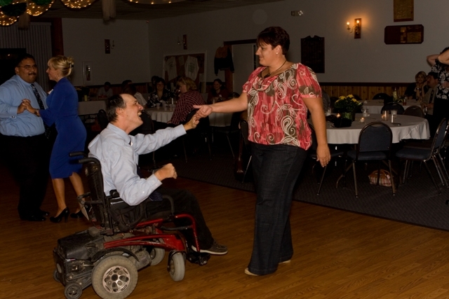 Bobby and his date get down!