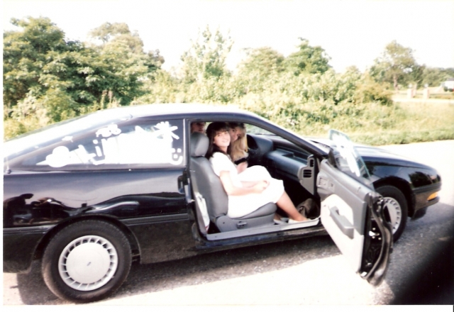 Janet, Robyn & Stacey on their way to graduation all ready for Senior Week.